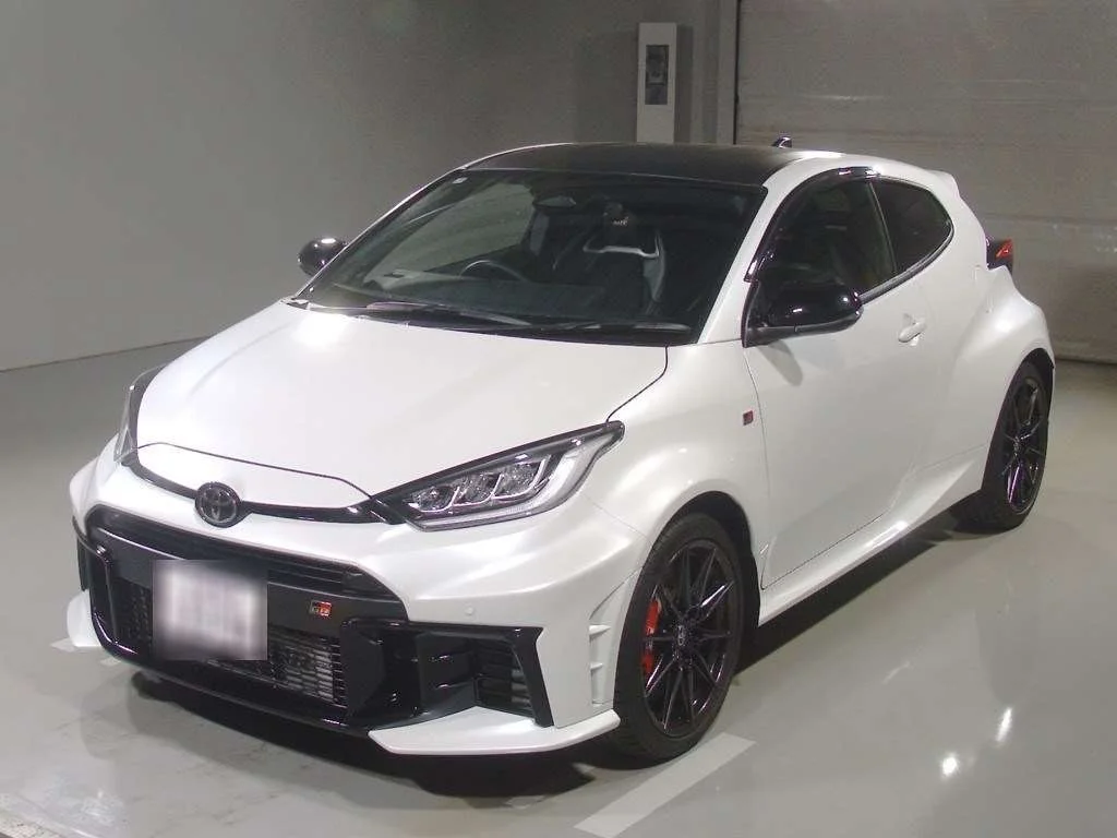 Toyota GR Yaris GXPA16 2025